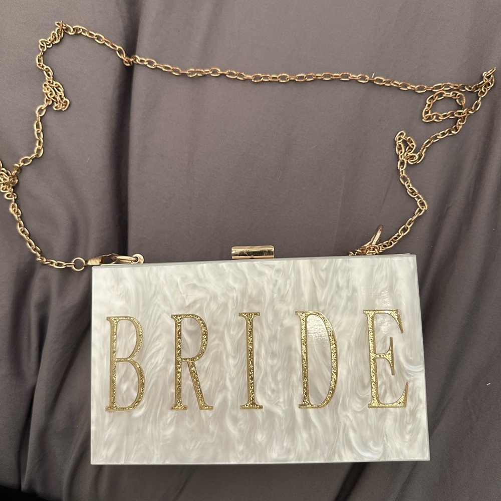 Bride Clutch with Gold Chain